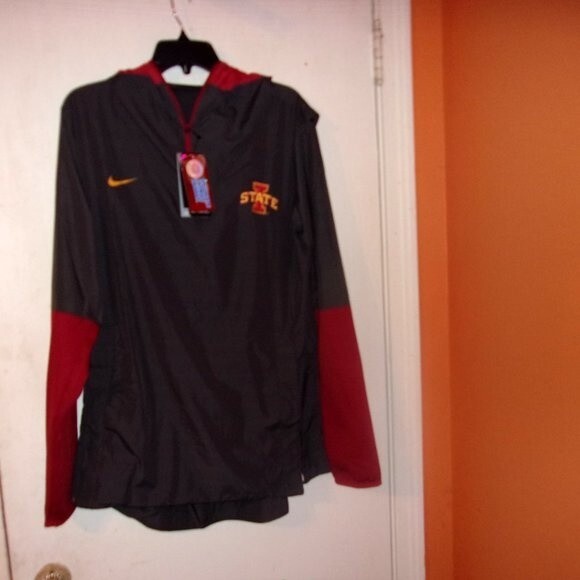 Nike Large Iowa State On Field Windbreaker NWT - Picture 4 of 9